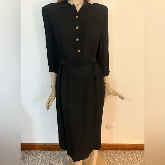 The Perfect Vintage 1940s 50s Little Black Dress VOLUP - Picture 7 of 14